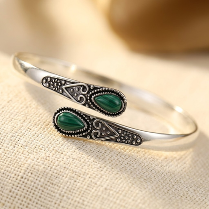 Vintage groene edelsteen armband in zilver