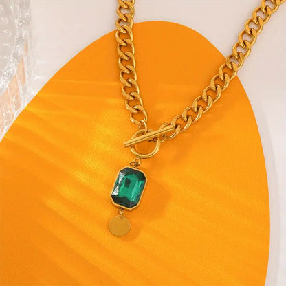 Gouden ketting met smaragd