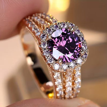 Halo amethist ring in goud