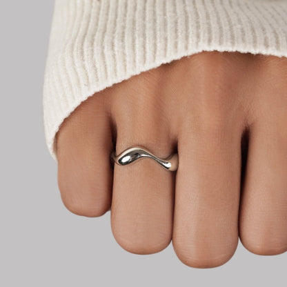Waves – Minimalistische Ring