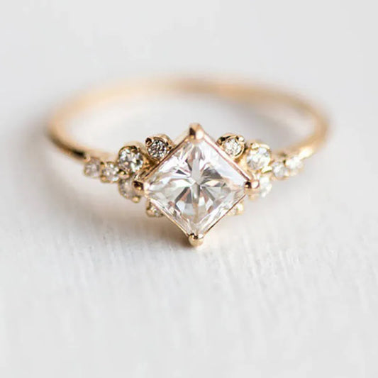 Karen – Elegante Delysian Koningin Ring