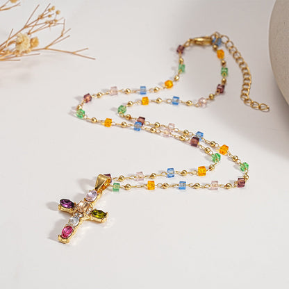 Kruis Hanger met Stralende Edelsteen
