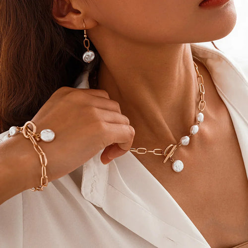 Set van Ketting, Armband en Oorbellen in Elegante Paperclip Parels