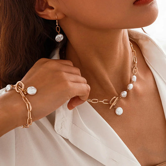 Set van Ketting, Armband en Oorbellen in Elegante Paperclip Parels