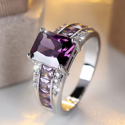 Amethist ring met kanaalzetting in zilver