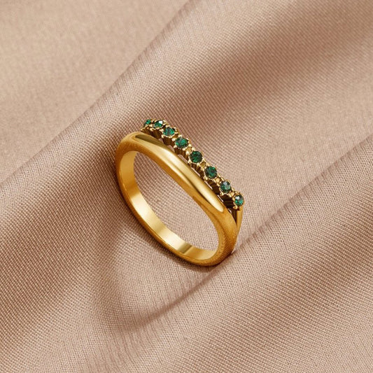 Mary – Smaragdgroene gelaagde ring