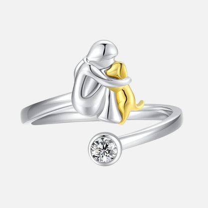 Zilveren ring met hond en zirkonia steentjes