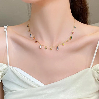 Choker Ketting met Verspreide Dainty Kristallen