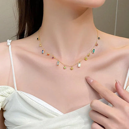 Choker Ketting met Verspreide Dainty Kristallen