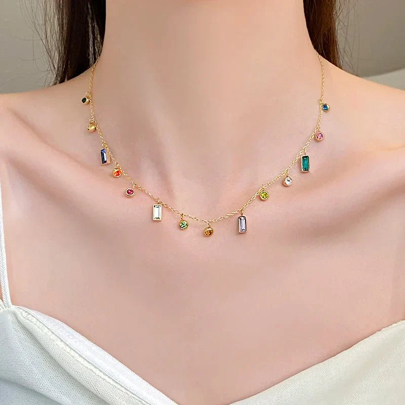 Choker Ketting met Verspreide Dainty Kristallen